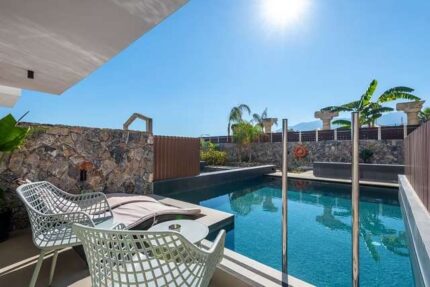 Deluxe room with Private Pool